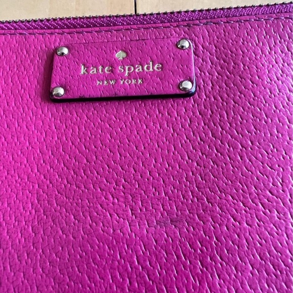 Kate Spade Wallet - Picture 6 of 6